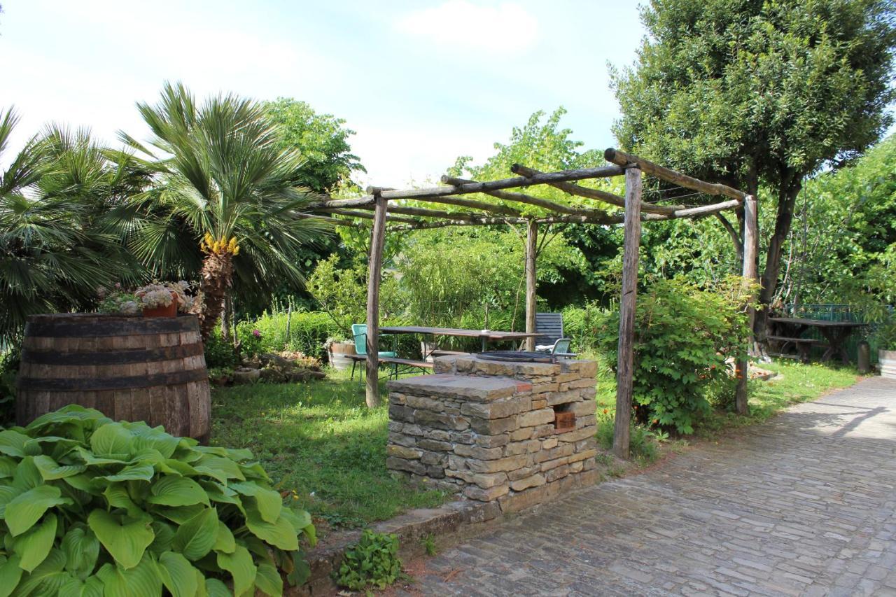 Agriturismo La Rovere Cossano Belbo Ngoại thất bức ảnh