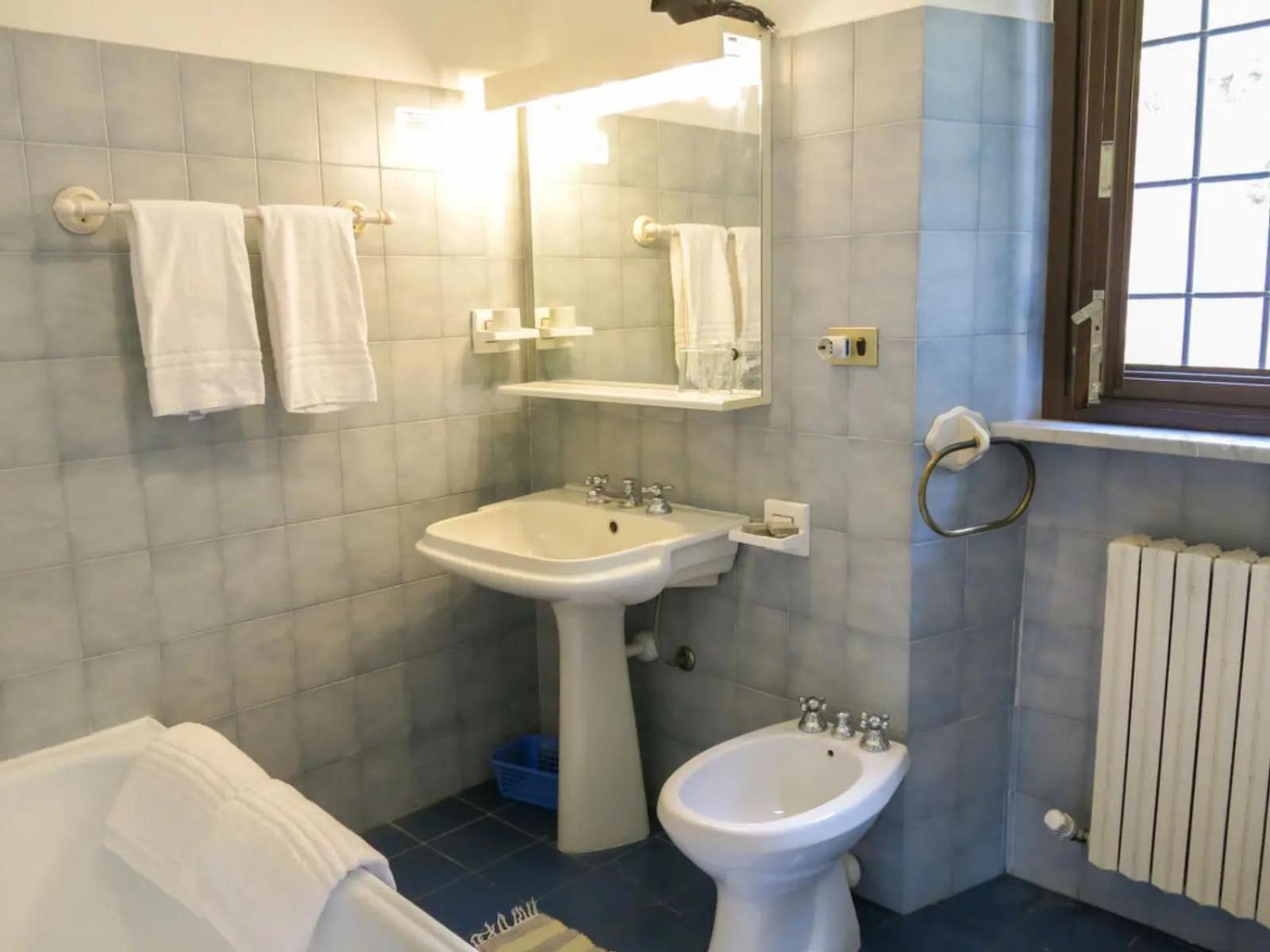 Agriturismo La Rovere Cossano Belbo Ngoại thất bức ảnh